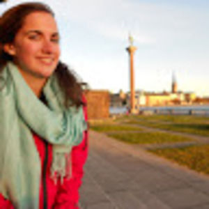 Meet your Posher, Ellen